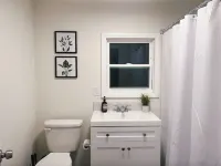 Charming Riverside guesthouse near UCR, Downtown & plazas