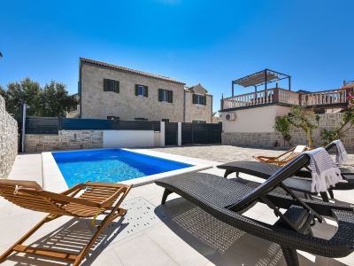 Villa Mediteran ZadarVillas