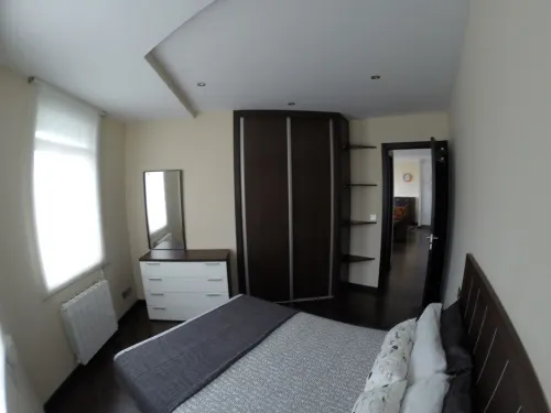 Beautiful 2 bedroom apartment, exterior, next to the train station