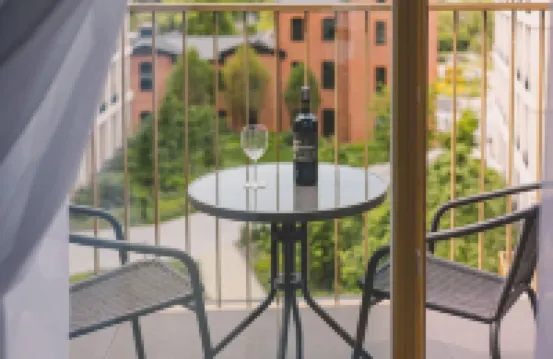 Aura - 斯波科伊納普里斯塔在新港