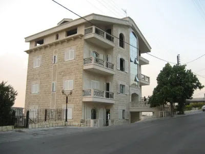Residential flat  6 persons - House with character Hotels in 