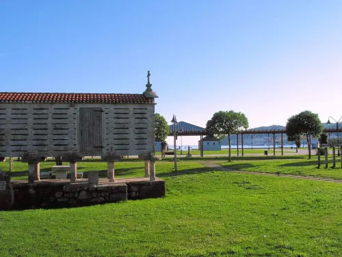 relax in the natural - with stunning sea views on the Galician coast