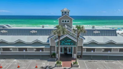 Destin on the Gulf 206 Hotels near Harbor Blvd