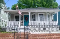 Charming Historic Empie-Possion Cottage