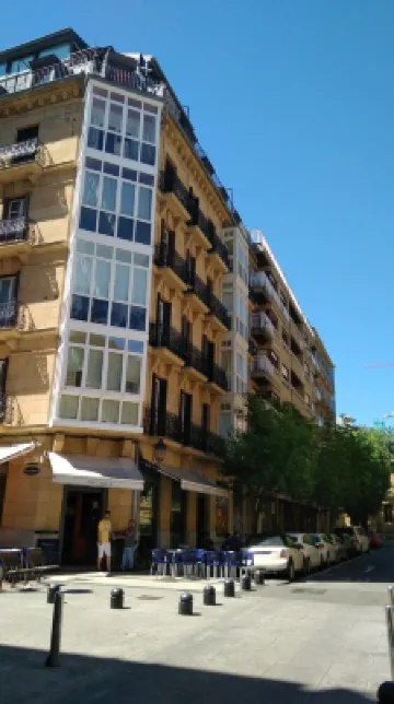 Apartment overlooking the cathedral, terrace, wifi, parking included