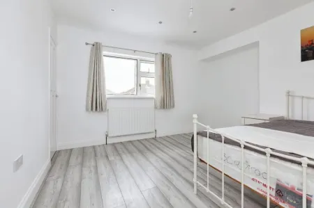 3 bedroom House in Loughborough Отели рядом с достопримечательностью «Парк Квин»