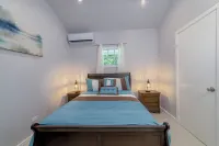 Unique 1-bedroom apartment in charming Buckleys with AC, WiFi Hotels in Buckleys