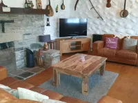 Traditional Irish cottage with views of Slieve Patrick Hotels in Downpatrick