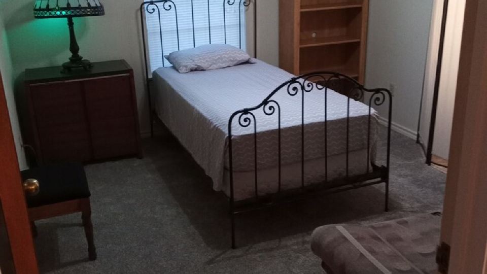 Plano Two Bedroom apartment