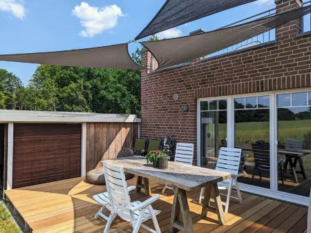 Apartment (56 m²) in the metropolitan region of Hamburg and yet idyllically located