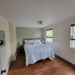 Naini's Rental, 4 bedrooms, located on Deer Island, N.B. 5 mins from the water.