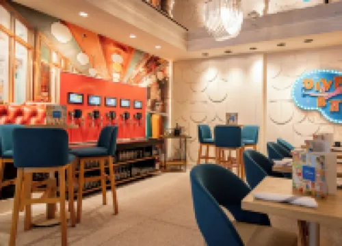 Hotel Continental Miami Beach, Tapestry Collection by Hilton