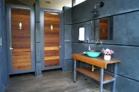 Residencia y Piscina Climatizada