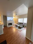 Hill Country Haven: Gateway to TXST and San Marcos