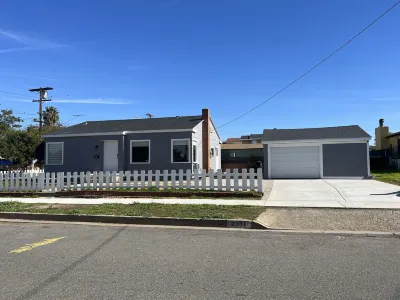 O ave. Cornerstone Отели рядом с достопримечательностью «LAS PALMAS PARK»