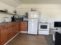 Fully Renovated original Percy Boom Haven cabin.