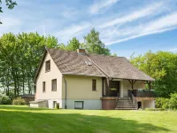 Spacious, comfortable vacation home on Rügen in Putbus for 2 to 8 people Hotels in Putbus