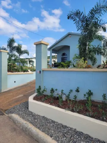 JustFun Home St Ann Jamaica, with modern amenities Hoteles en Discovery Bay