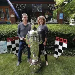 Speedway Pit Stop Bungalow in the heart of Speedway.  Walk to IMS, & Restaurants Hotel dekat Indianapolis Motor Speedway