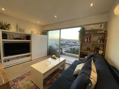 Studio Dans une Résidence de Standing Avec Piscine