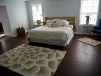 Cozy Studio home 10min from Murray and 20min from Ky Lake 칼로웨이 카운티 호텔