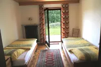 House Luise on Bostalsee, apartment 2: spacious terrace & garden Hotels in Nohfelden