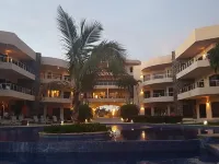 LUXURY 3br BEACH FRONT VACATION PROPERTIES