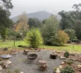 Warburton<br>4 bedroom house near all of Warburton attractions, right on the yarra