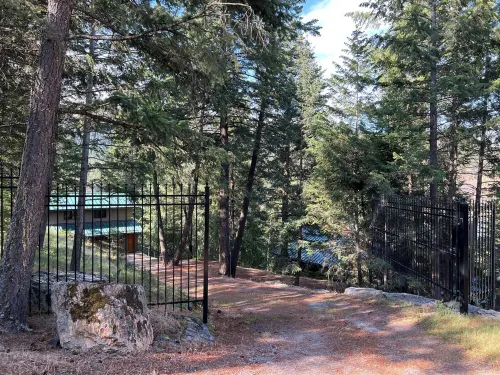 Lakefront home with dock on Flathead Lake, Montana with Guest House -Sleeps 11