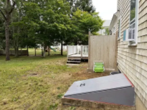 Harwich home close to the beach 하위치 호텔