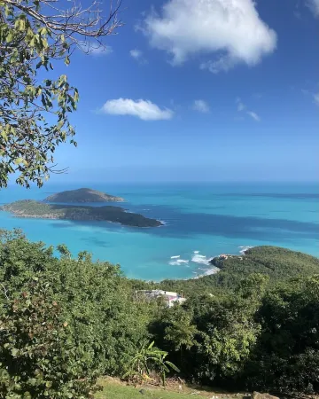 Newly renovated. 2BR 2BA - "A Little Vitamin Sea" with amazing views