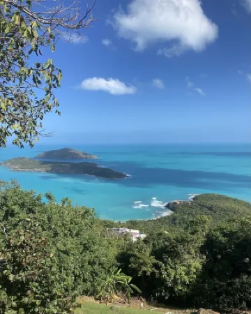 Newly renovated. 2BR 2BA - "A Little Vitamin Sea" with amazing views