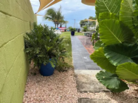 Ocean Front Home with 3 Suites, Salt Water Pool, Gated and Wifi. Gas BBQ Grill.