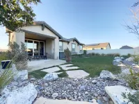 Former Model Home, 3 Car Garage, Gym, Sleep 14 Các khách sạn gần Grace Marie Spa & Eyelash Eacxtensions