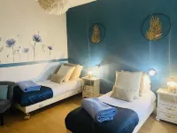 Logis Hotel Bellevue Restaurant la Pomme d'Or Hotels in Coucy-le-Chateau-Auffrique