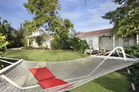 The White Cabins - View Hotels in Moshav Ramot