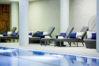 DoubleTree by Hilton Krakow - Pools