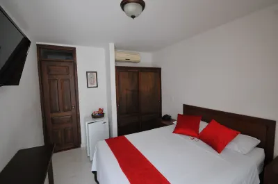 Hotel San Julian Hotels in Буга