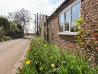 Twitchers' Den Hotels in Rudston