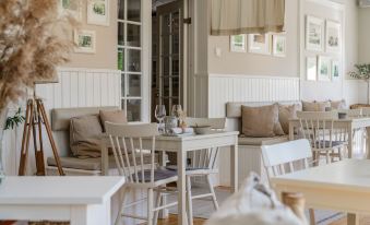 Naya Retreat & Hotell