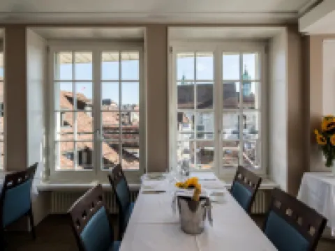 Hotel Roter Turm Hoteles en Soleura