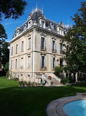 Villa Magnolia Parc - Adults Only Отели в г. Савас