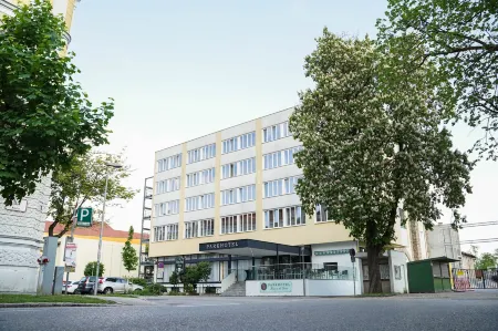 Parkhotel Krems Отели в г. Кремс-на-Дунае