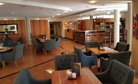 Hotel Wörth Отели в г. Дингольфинг-Ландау