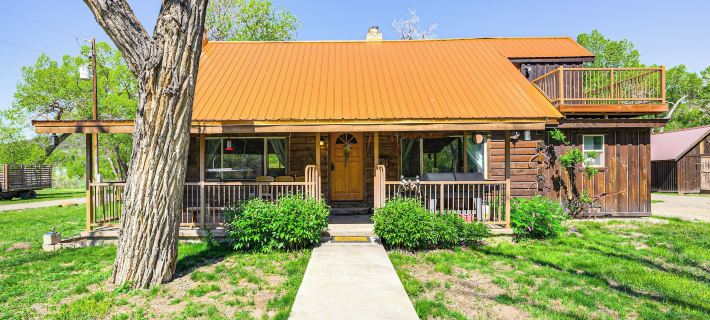 5 Mi to Navajo State Park: Riverfront Cabin! Hotels in Archuleta County