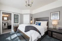 Nantucket Whale Inn, Half Moon Bay
