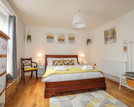 Brigwyn Hotels in Nefyn