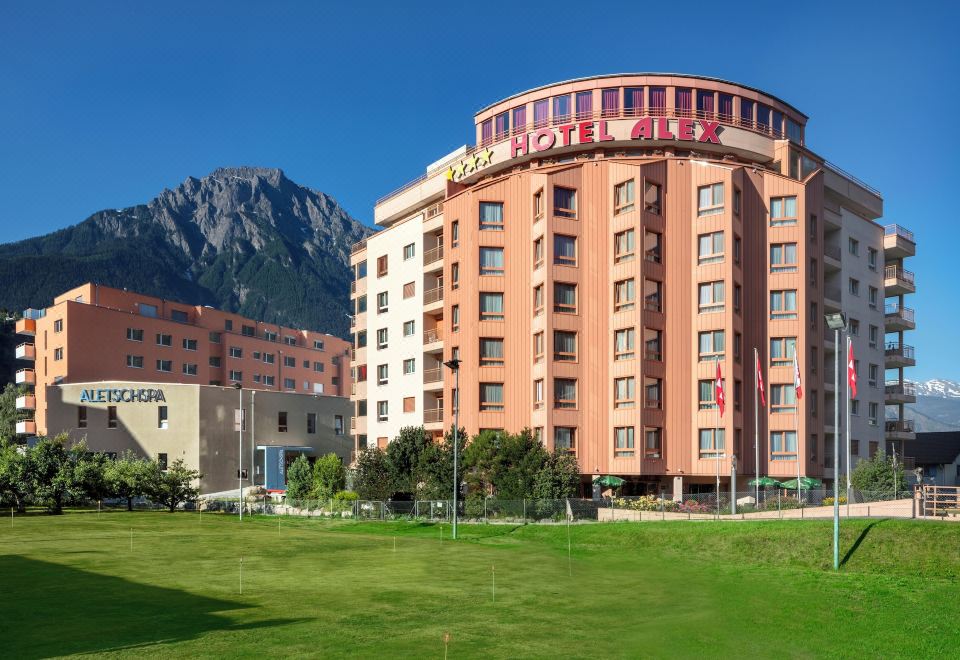 hotel overview picture