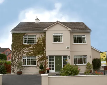 Brooklodge Bed and Breakfast Hotels in Westport