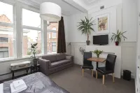 Bed & Breakfast Hotel Malts Hotels in Haarlem